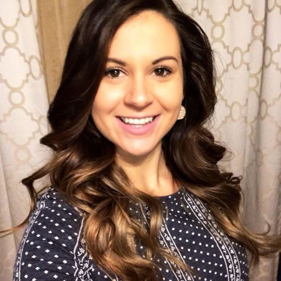 Meet your Posher, Rachel - Picture 1 of 1